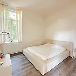 Elegant *
